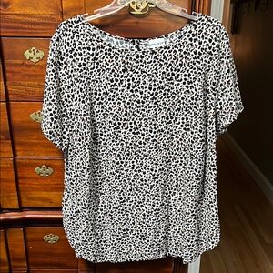 Ava & Viv Black and White Animal Print Blouse